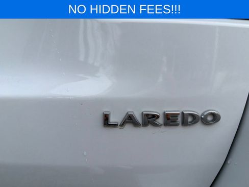 Used 2021 Jeep Grand Cherokee Laredo RWD image 11