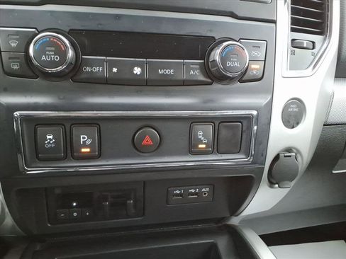 Used 2019 Nissan Titan PRO-4X w/ Pro-4x Utility Package image 16