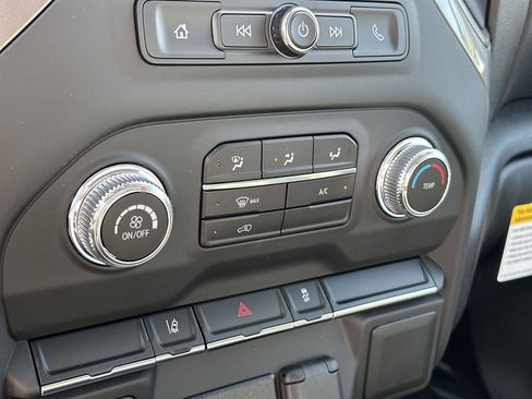 New 2026 GMC Sierra 2500 Pro AWD/4WD image 11