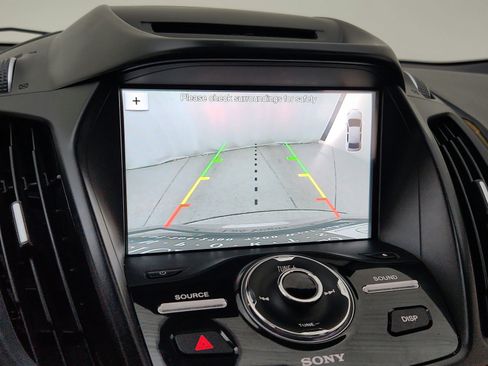 Used 2017 Ford Escape Titanium FWD image 21