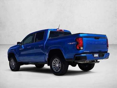 Used 2023 Chevrolet Colorado LT w/ LT Convenience Package AWD/4WD image 7