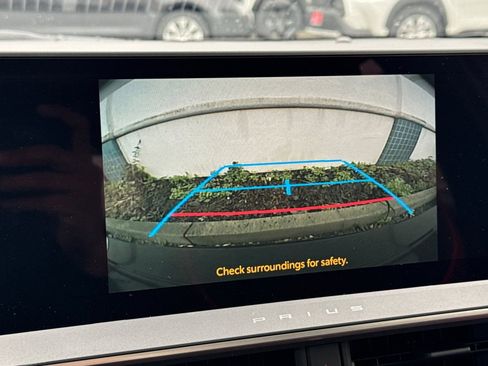 New 2026 Toyota Prius Plug-In Hybrid FWD image 21