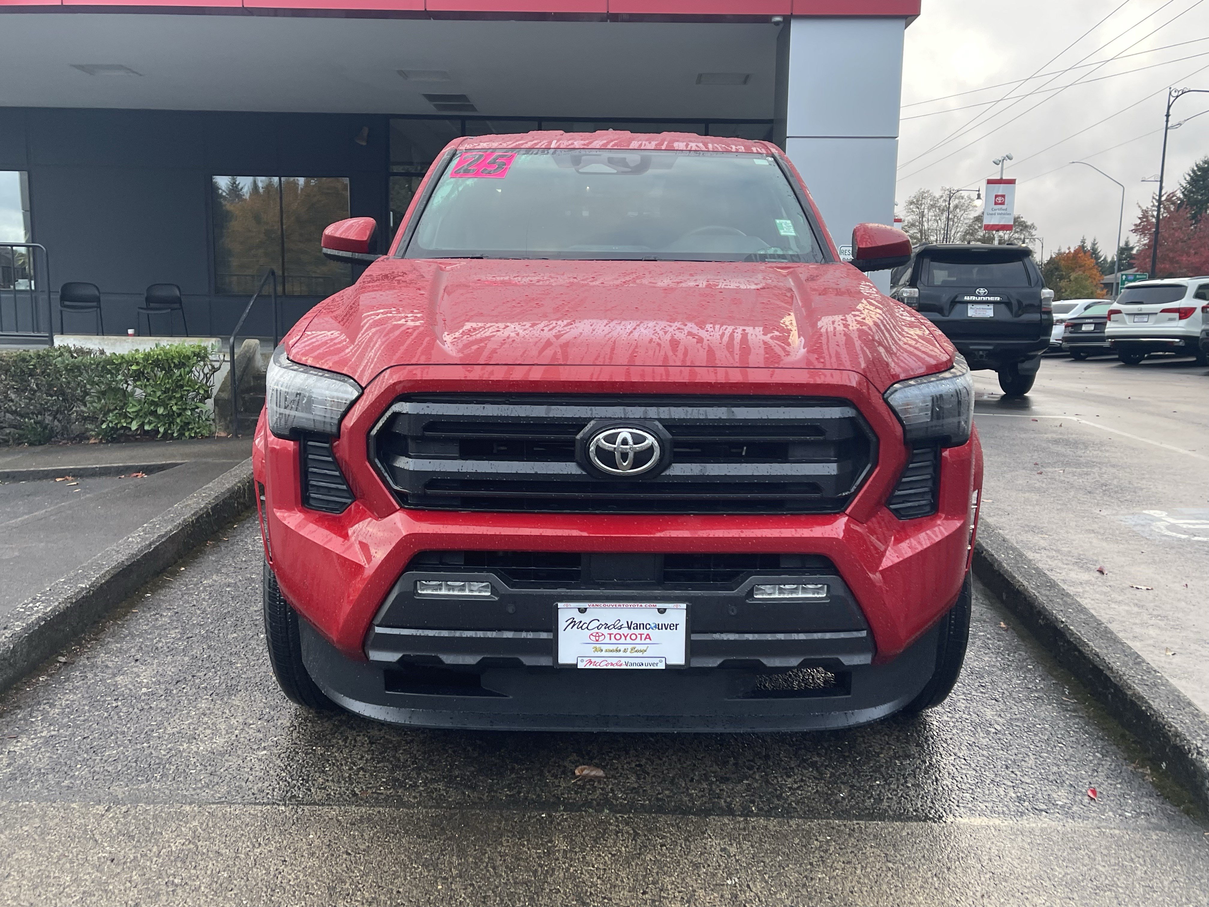 Used 2025 Toyota Tacoma SR5 AWD/4WD image 2