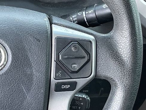 Used 2016 Toyota Tundra SR5 w/ SR5 Upgrade Package image 13