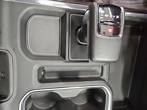 Used 2022 GMC Sierra 1500 SLT w/ SLT Premium Plus Package image 22