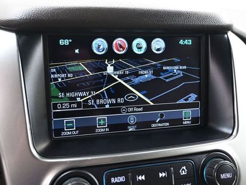 Used 2020 Chevrolet Tahoe LT w/ Luxury Package RWD image 26