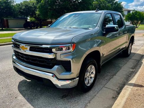 Used 2026 Chevrolet Silverado 1500 LT RWD image 3