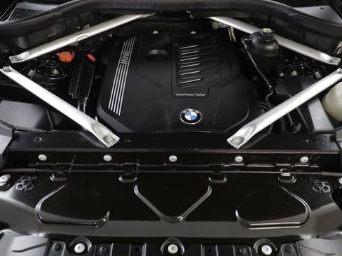 Used 2020 BMW X5 xDrive40i w/ Premium Package AWD/4WD image 22