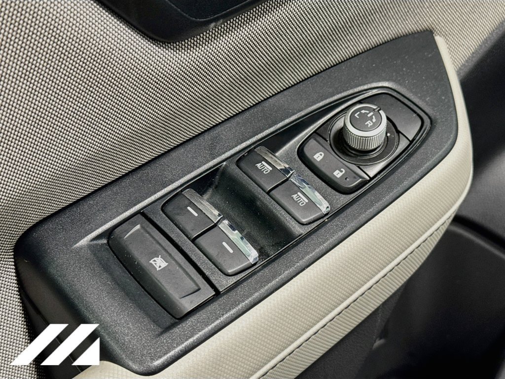 Used 2025 Subaru Forester Premium AWD/4WD image 20