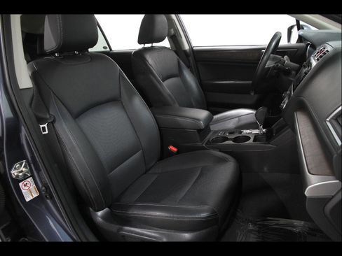 Used 2017 Subaru Outback 3.6R Limited AWD/4WD image 17