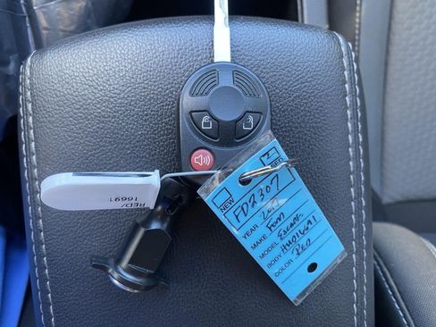 Certified 2017 Ford Escape SE FWD image 19