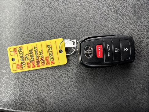 Used 2025 Toyota 4Runner TRD Sport Premium w/ Tow Technology Package image 30