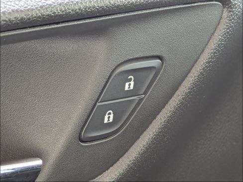 Used 2024 Chevrolet Trax LS w/ Driver Confidence Package FWD image 26