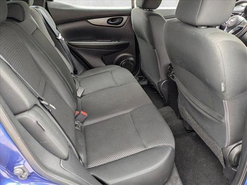 Used 2022 Nissan Rogue Sport S FWD image 19