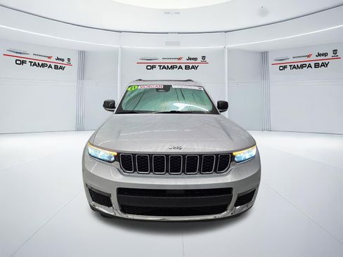 Used 2021 Jeep Grand Cherokee L Limited AWD/4WD image 8