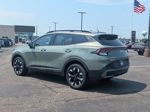 Used 2024 Kia Sportage X-Line AWD/4WD image 3