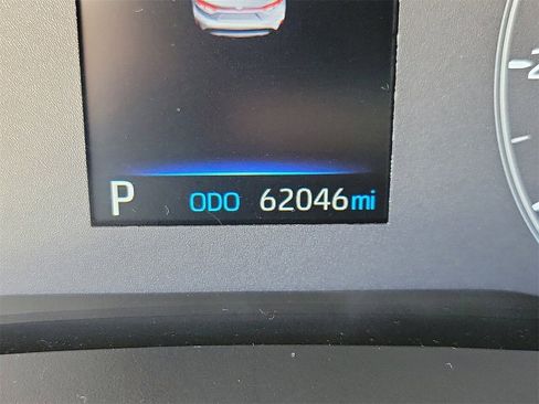 Used 2023 Toyota Corolla LE image 22