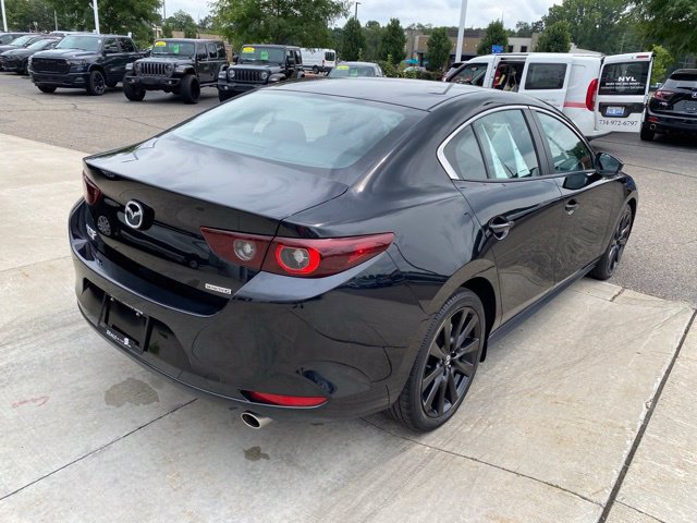 Used 2024 MAZDA MAZDA3 s FWD image 3