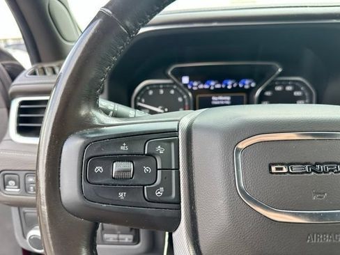 Used 2021 GMC Yukon Denali w/ Denali Premium Package RWD image 41