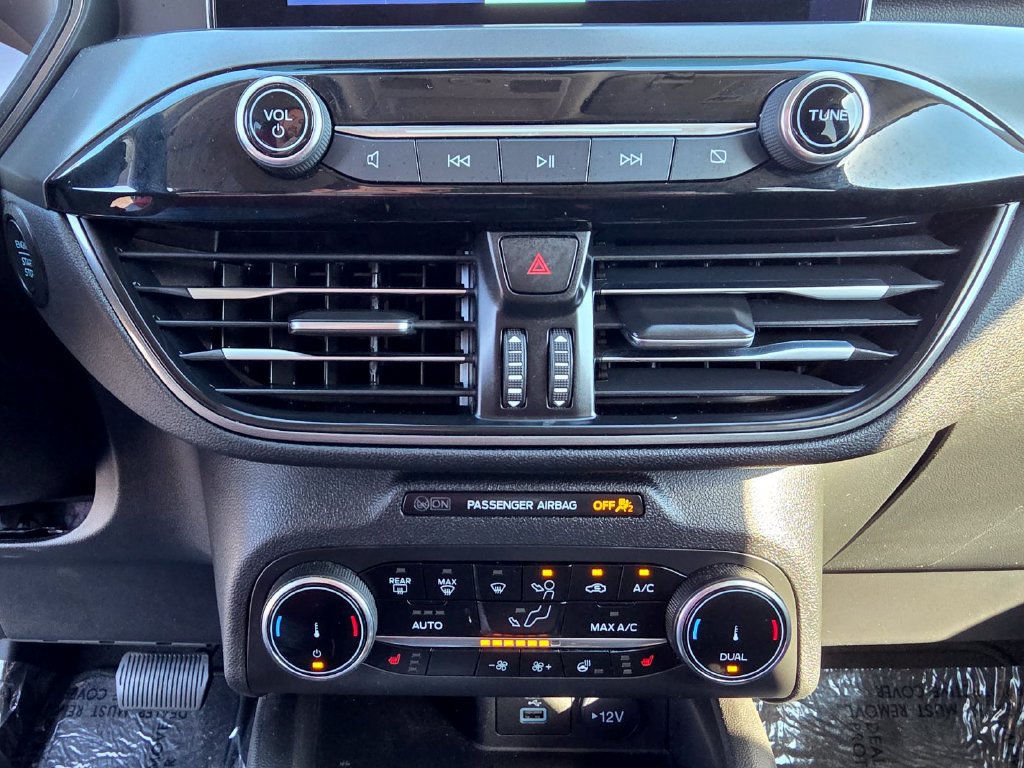Used 2023 Ford Escape Active AWD/4WD image 23