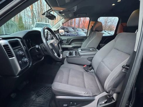 Used 2018 Chevrolet Silverado 1500 LT w/ All Star Edition image 11