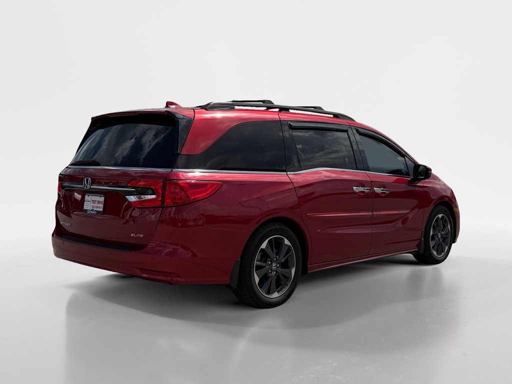 Used 2023 Honda Odyssey Elite image 5