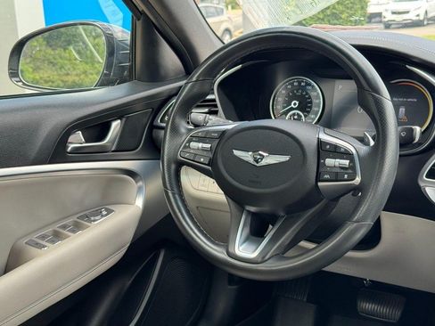 Used 2023 Genesis G70 2.0T AWD/4WD image 12