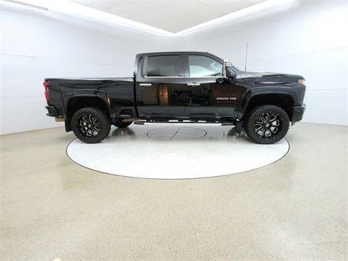 Used 2020 Chevrolet Silverado 3500 High Country w/ Z71 Off-Road Package image 8