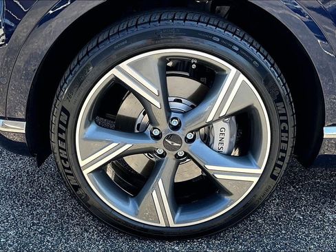 Used 2025 Genesis GV80 3.5T Prestige AWD/4WD image 10