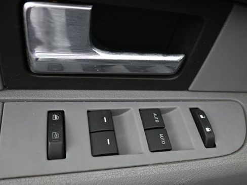 Used 2014 Ford F150 XLT w/ Equipment Group 302A Luxury AWD/4WD image 10