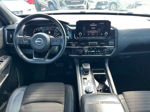 Used 2023 Nissan Pathfinder Rock Creek AWD/4WD image 17