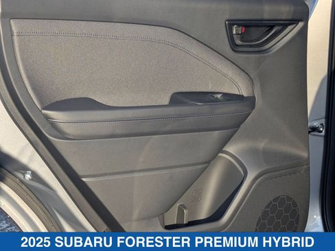 Certified 2025 Subaru Forester Premium image 31