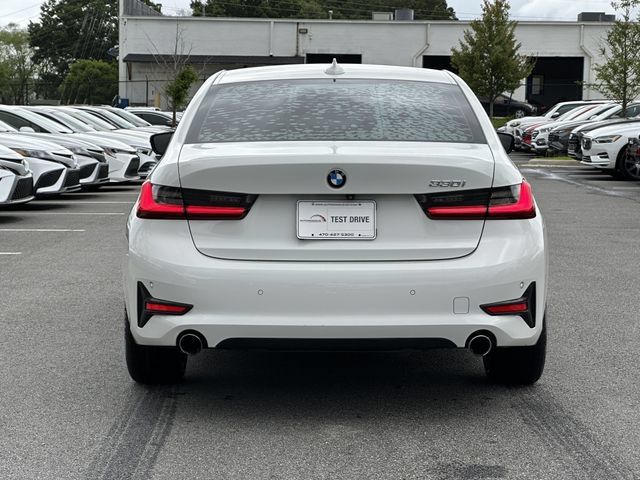 Used 2021 BMW 330i Sedan w/ Convenience Package RWD image 4