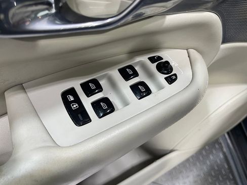 Used 2017 Volvo XC90 T6 Inscription w/ Vision Package image 17