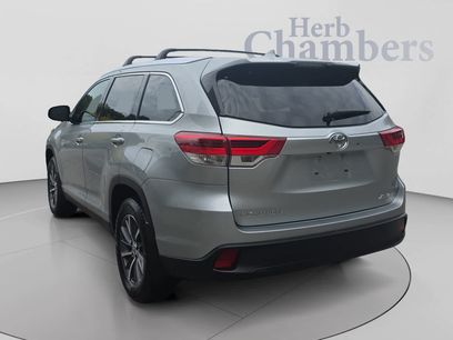 Used 2019 Toyota Highlander XLE