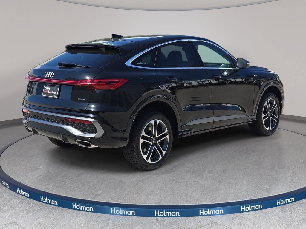 New 2026 Audi Q5 Premium AWD/4WD image 5