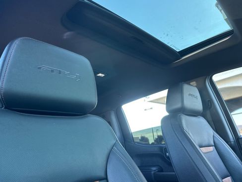 Used 2021 GMC Sierra 1500 AT4 w/ AT4 Premium Package image 17