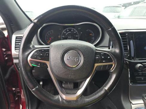 Used 2019 Jeep Grand Cherokee Altitude RWD image 5