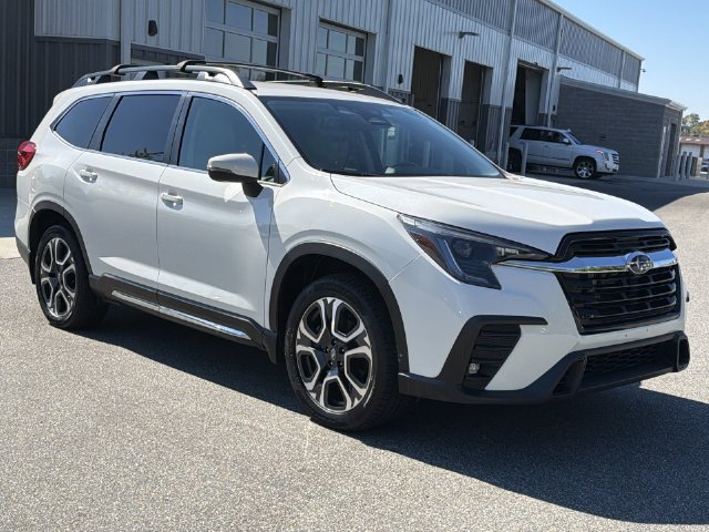 Used 2023 Subaru Ascent Limited AWD/4WD image 15
