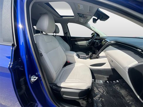 Used 2023 Hyundai Tucson SEL w/ Convenience Package image 16