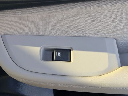 Used 2019 Subaru Outback 2.5i Premium image 33