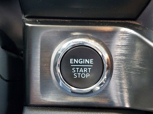 Certified 2024 Ford F350 Lariat w/ Lariat Ultimate Package image 32