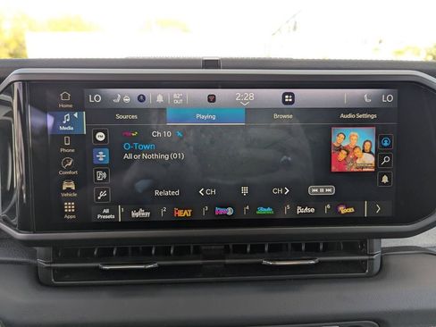 Used 2025 Jeep Wrangler Sahara image 18