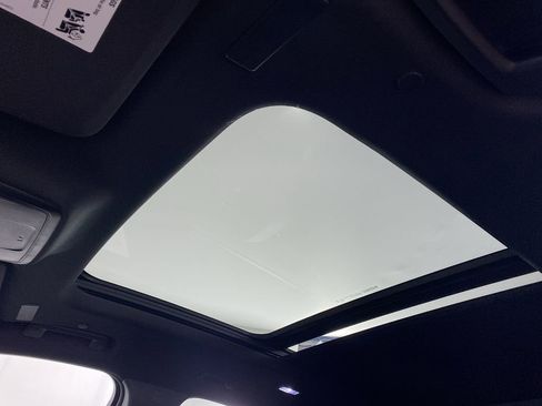 New 2026 GMC Acadia Elevation w/ Elevation Premium Package image 21