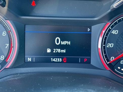Used 2022 Chevrolet TrailBlazer RS w/ Sun and Liftgate Package FWD image 13