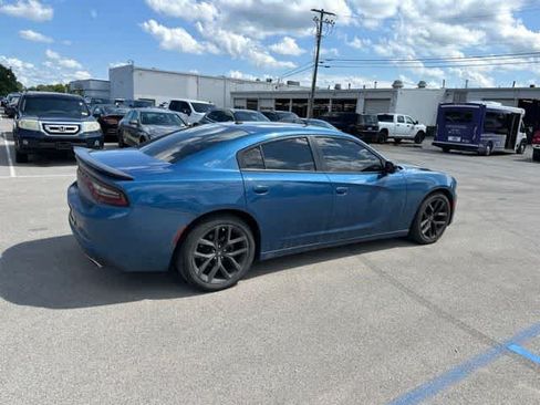 Used 2021 Dodge Charger SXT w/ Blacktop Package RWD image 20