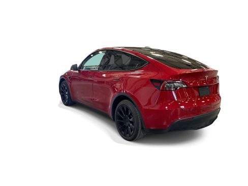 Certified 2021 Tesla Model Y Long Range AWD/4WD image 4