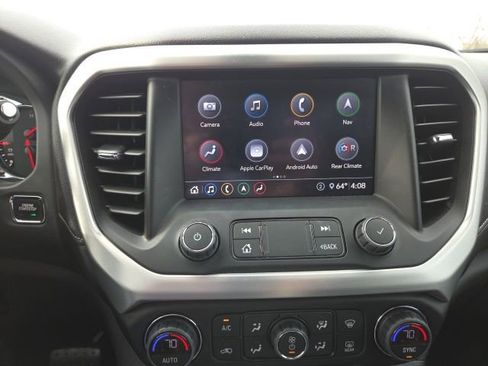 Used 2020 GMC Acadia SLT w/ Driver Alert Package II image 9
