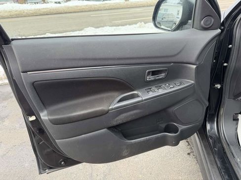 Used 2021 Mitsubishi Outlander Sport ES image 11