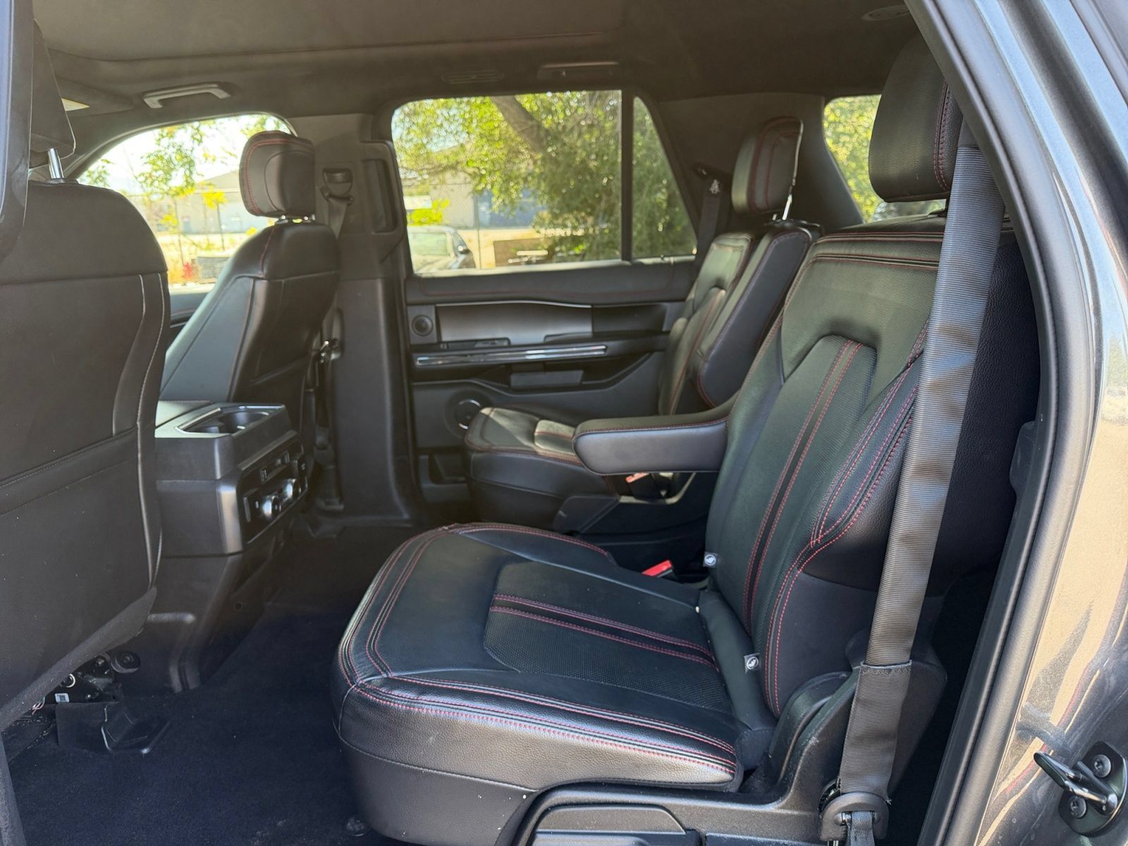 Used 2020 Ford Expedition Max Limited w/ Equipment Group 303A AWD/4WD image 30